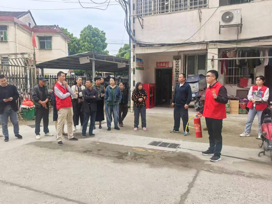 辰阳街道政协委员工作聚焦安全与生态一线监督促发展(2)